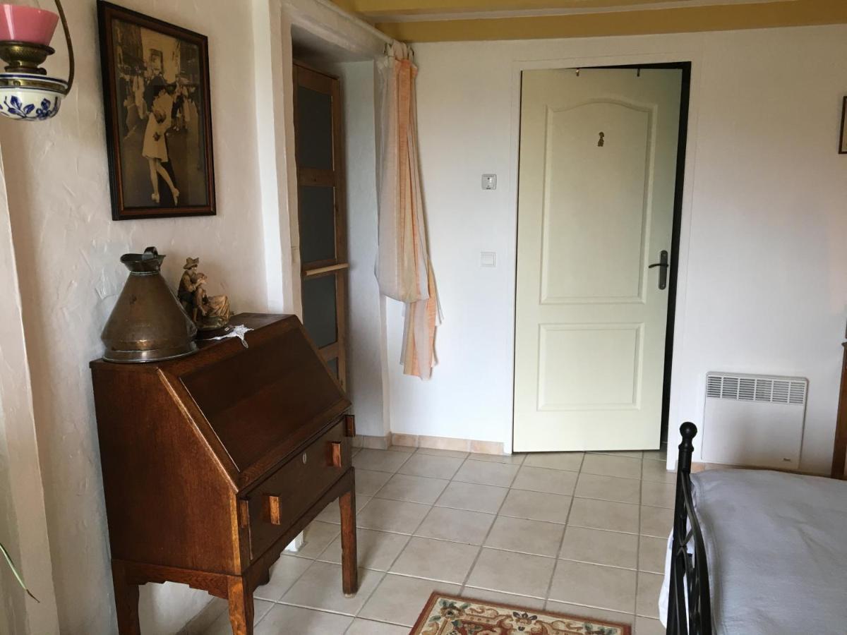Bed and Breakfast A L Epoque Bouges  Exterior foto